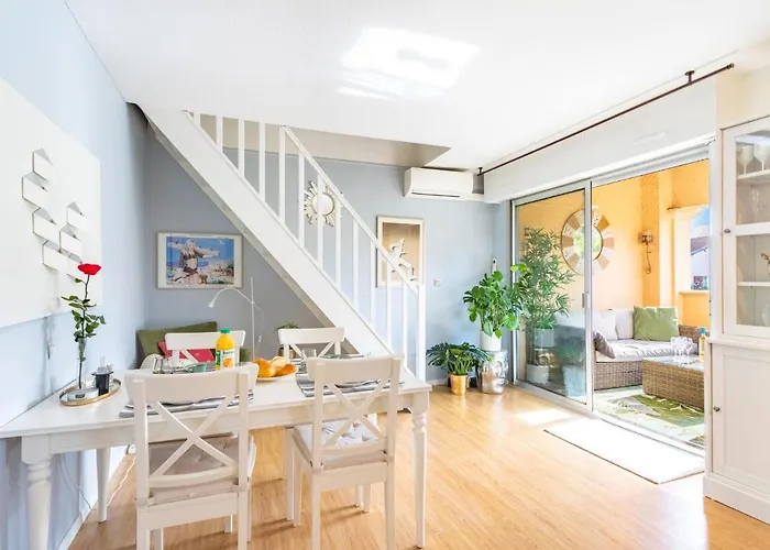 Apartment Le Clos Sainte Anne By Interhome