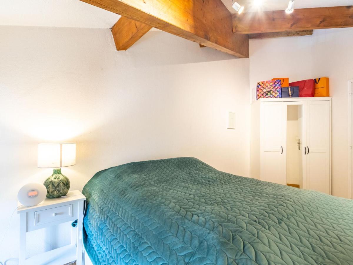 Apartment Le Clos Sainte Anne By Interhome Saint-Tropez