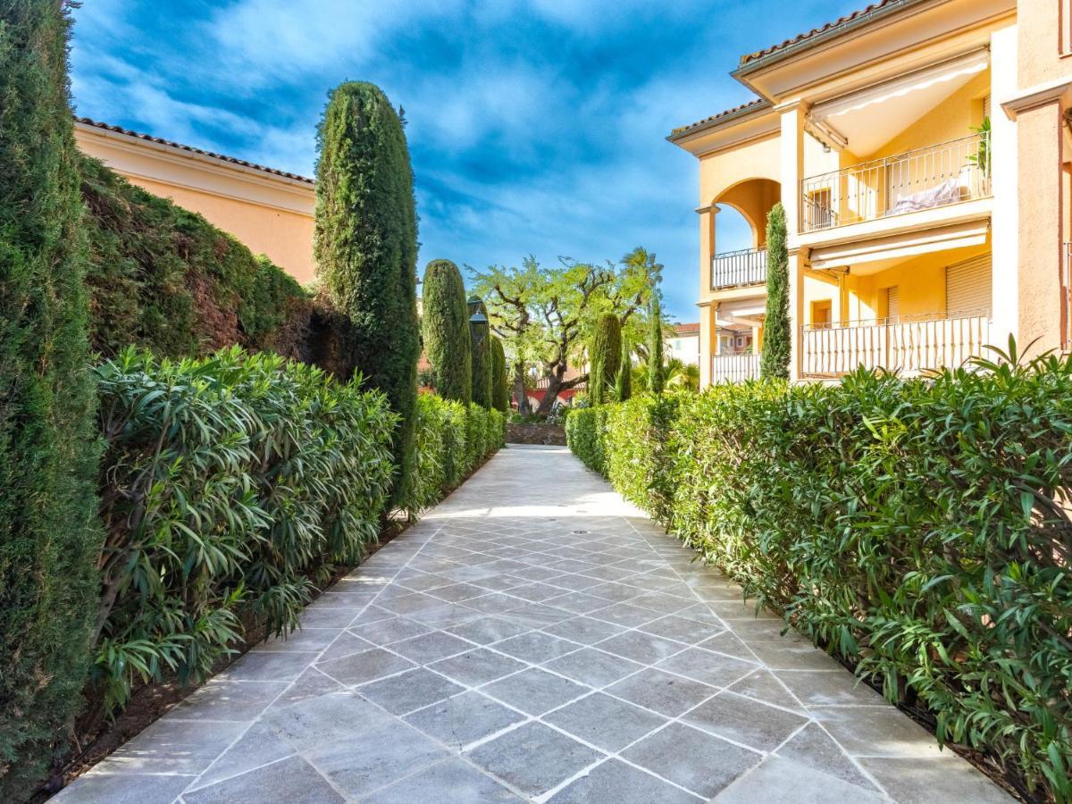 Le Clos Sainte Anne By Interhome