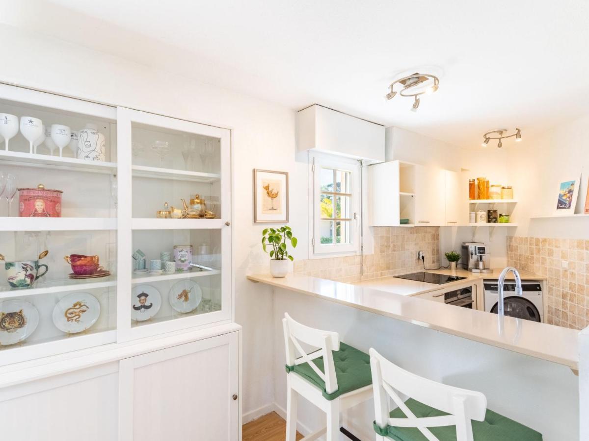 Le Clos Sainte Anne By Interhome * Saint-Tropez